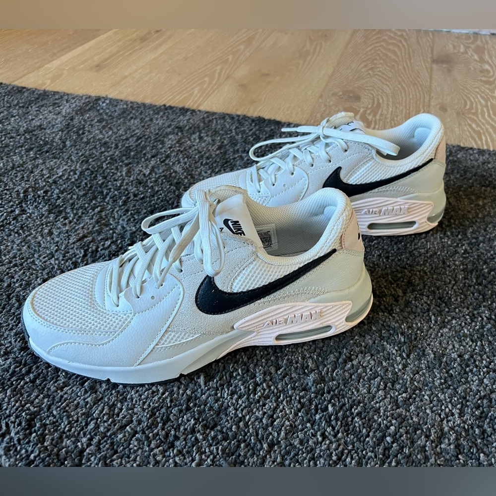 Nike Airmax Gray, Pink Navy size 9